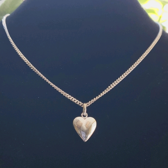G&L Jewelry - Heart Charm necklace